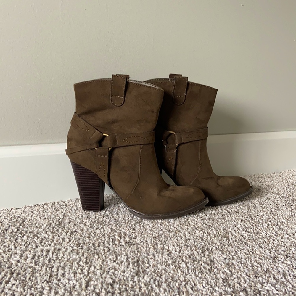 JustFab Olive booties